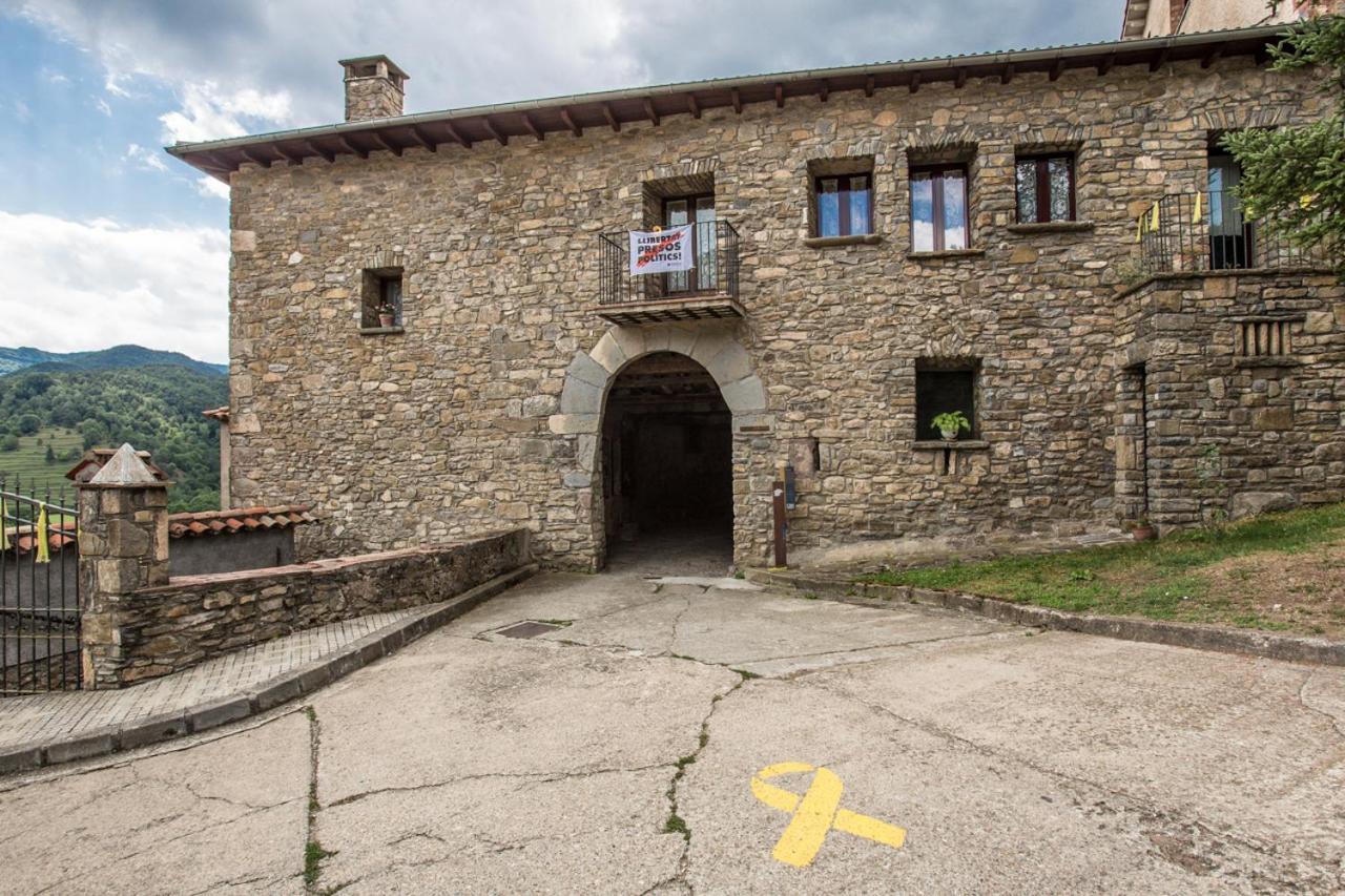 El Reliquier de Vallfogona del Ripolles Vallfogona de Ripollès Exterior foto